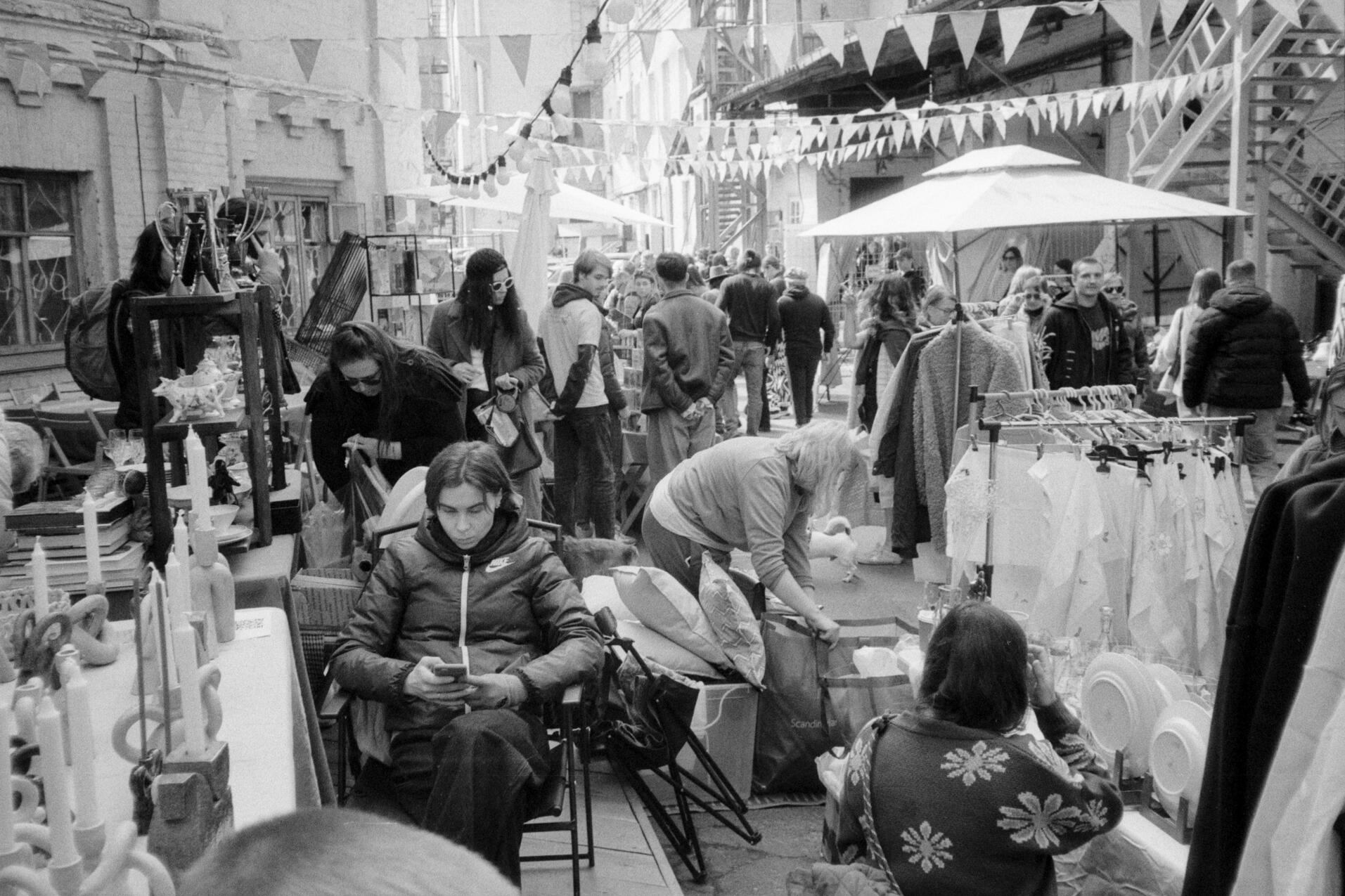 Viscosity. At a fair in Kyiv, Ukraine, April 2025.